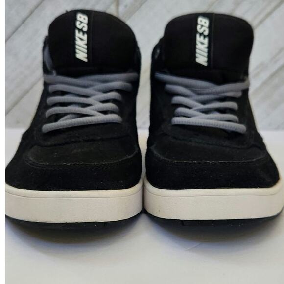 Nike SB Mavrk Mid 3 GS Black Suede Sneakers Boys Size 4.5- Nike Skate Board - Picture 4 of 8